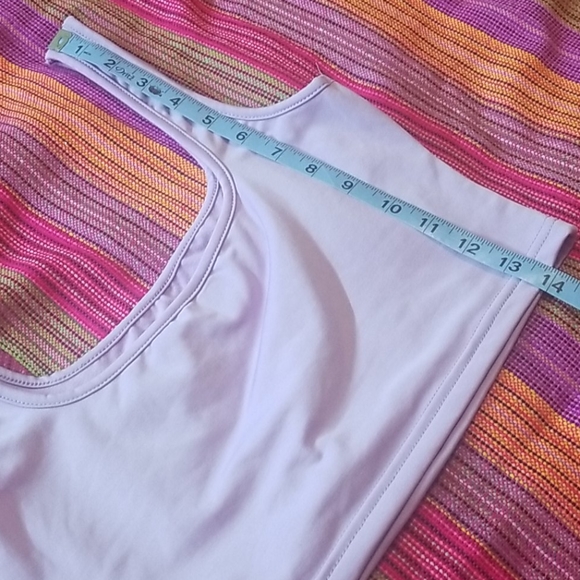 NWOT CUTE CROPED TOP - Picture 3 of 5